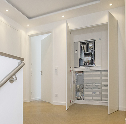 
Die Ansprüche an das Raumklima in Wohngebäuden werden bald genauso hoch 
sein wie die in Großobjekten. Die Regelungstechnik ist daher künftig als 
Qualitätsmerkmal mindestens so entscheidend wie das Lüftungsgerät selbst 
– insbesondere unter dem Aspekt…