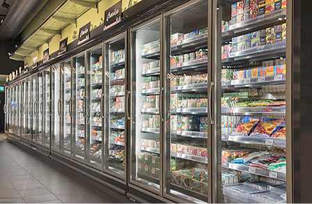 
15,5 m lang ist die Eiscenter- und Tiefkühlstrecke mit dem TectoFreeze VF1 
Luxo.

