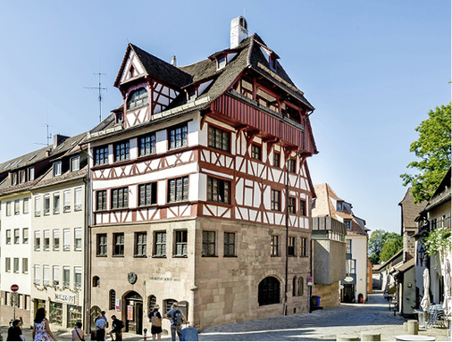 
Das Albrecht-Dürer-Haus ist eines der bekannten Wahrzeichen der alten 
Reichsstadt Nürnberg.

 - © Stadt Nürnberg

