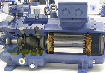 (Bild. UA)

GEA Bock-Halbhermetikverdichter für transkritische R744-Verdichtung.

