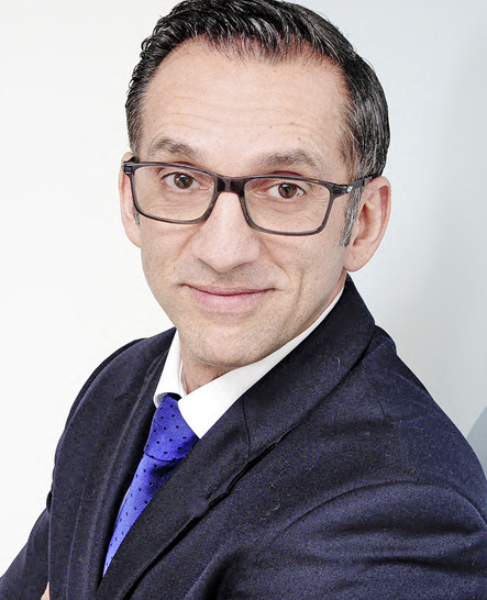 Armstrong ➔ Michael Schulz Vertriebsleiter für Zentraleuropa