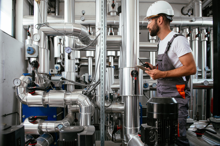 Die Abwärmenutzung mittels Wärmepumpen wird oft durch entsprechende Fördermittel interessant.