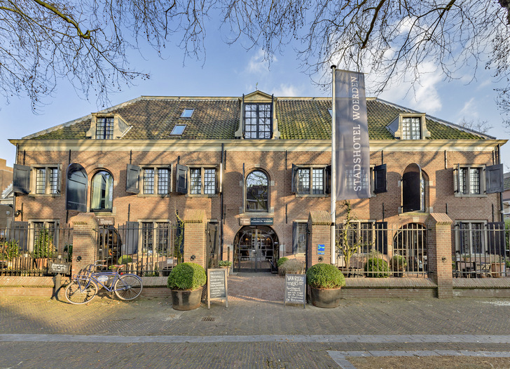 Die Kaskadierung von Luft- / Wasser-Wärmepumpen in Verbindung mit einer separaten CO2-Wärmepumpe für Heißwasser ist besonders für Objekte mit einem größeren Wärmebedarf und einen besonders hohen Warmwasserbedarf geeignet.