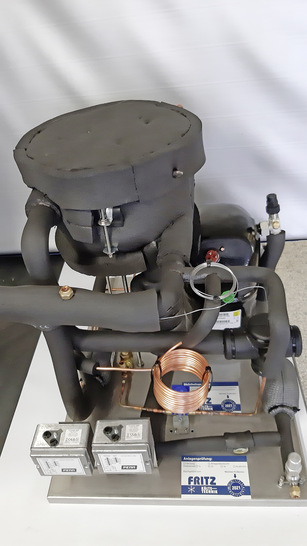 Vorbereitetes Tiefkühlsegment für die Integration in die Pluskühlung und ins Gesamtsystem.