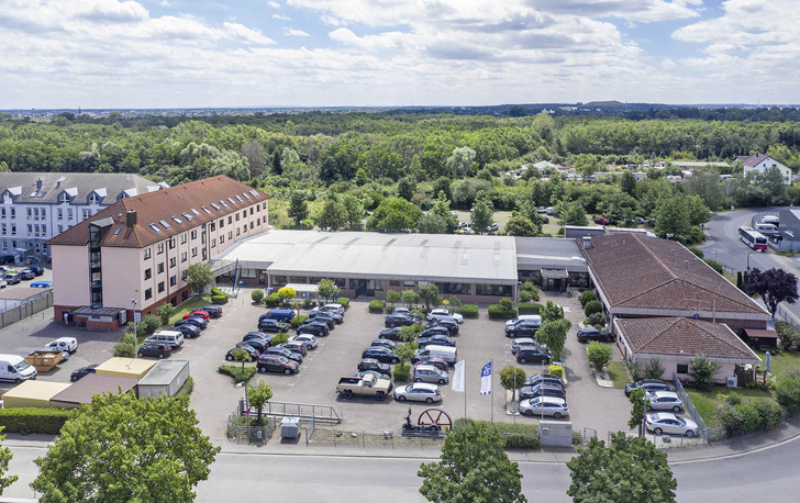 Die Bundesfachschule (BFS) Kälte-Klima-Technik in Maintal bei Frankfurt bildet Nachwuchskräfte des Kälteanlagenbauer-Handwerks aus.