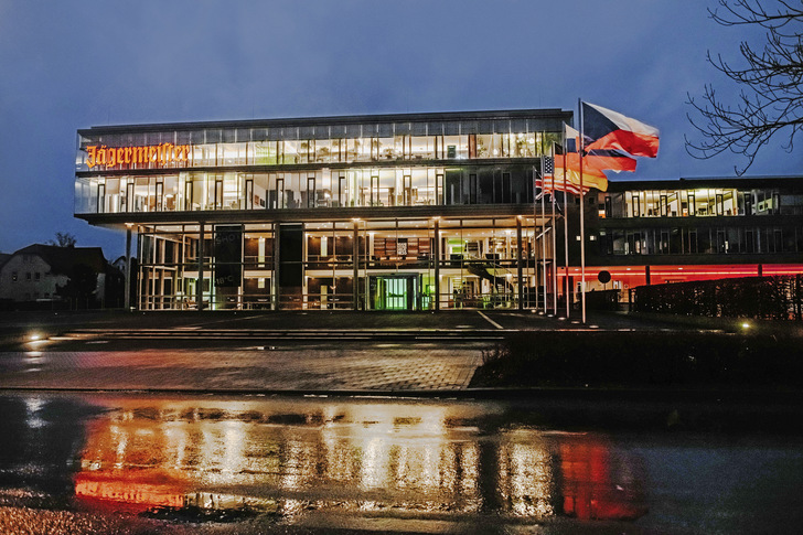 Die Mast-Jägermeister SE ist eine nicht börsennotierte europäische Gesellschaft, deren Aktien im Privatbesitz der Familie Mast liegen. Der Stammsitz der Mast-Jägermeister SE befindet sich im niedersächsischen Wolfenbüttel.