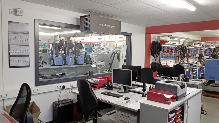 Luftreiniger Viroline sorgen unter anderem in Büros für nahezu viren- und keimfreie Luft.