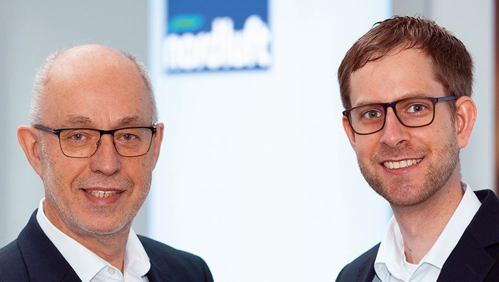 v. li.: Walter und Christian Kampers, der nun zum weiteren Geschäftsführer bestellt wurde. - © Nordluft / Kampers
