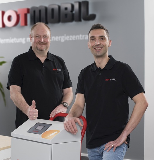 Sven Harbeck (li.) und Christoph Beceric (re.) verantworten bei Hotmobil den Technischen Kundenservice.