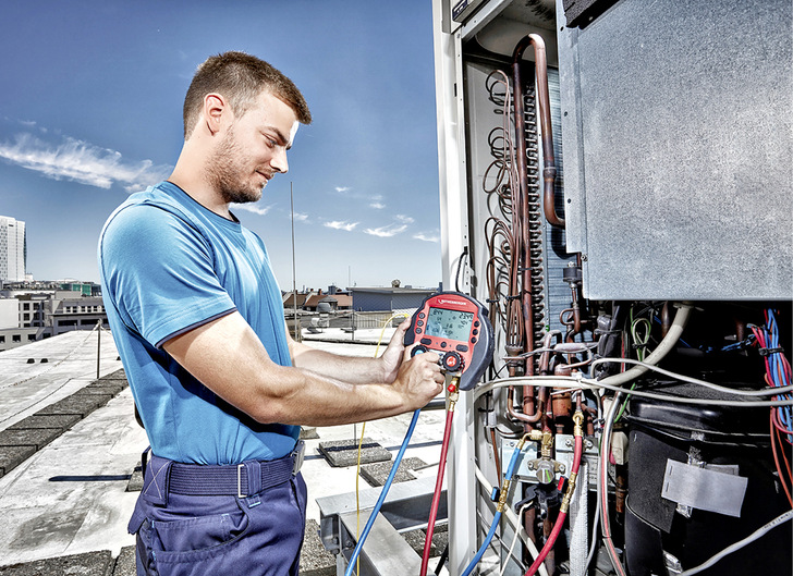 Die digitale Monteurhilfe Rocool 600 ist modular aufgebaut, misst präzise und  erlaubt,   gleichzeitig   Überhitzung   und   Unterkühlung   an   Kältekreisläufen   zu   ermitteln.