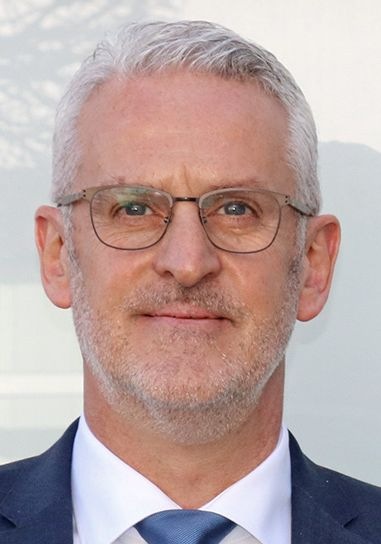 Volker Kugel tritt die Nachfolge von Peter Frankenbach als Vorstand der Eckelmann AG an.