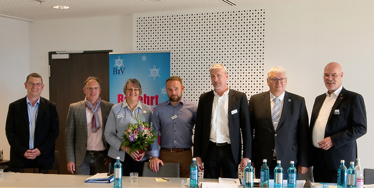 v.l.: Torsten March, Björn Sielaff, Manuela Gerke, Oliver Sandner, Frank Heuberger, Wilfried Otto, Heribert Baumeister - es fehlt: Gerhard Frisch