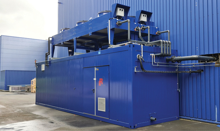 So spart man Platz und minimiert die Inbetriebnahmezeit: Die neue Kälteanlage im Hör-mann-Werk Werne ist in einem Container untergebracht.