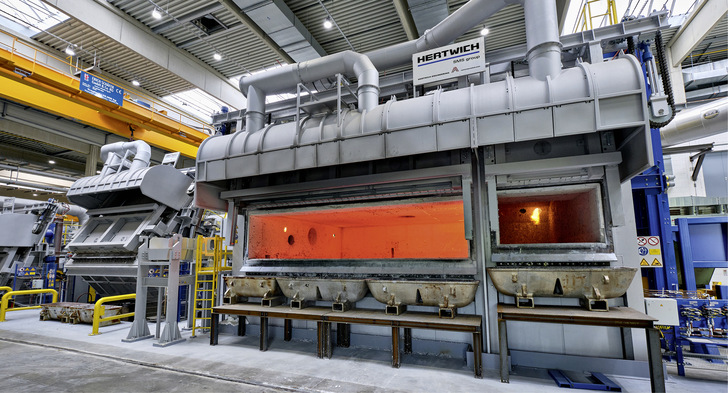 Otto Fuchs betreibt Gießanlagen vom Typ Novelis Flextreme horizontal continuous casting.