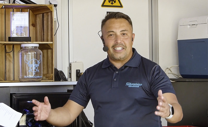 Sein bürgerlicher Name ist Abdurrahman Artun. Im Hamburger Westen kennt man ihn als „Apo“.