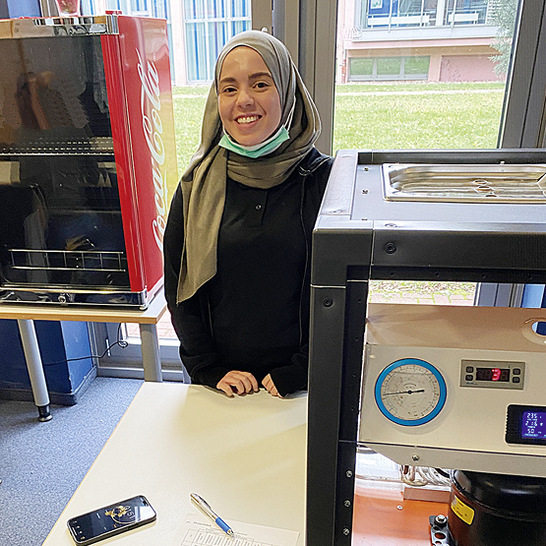 Iman Bourass während der Erfassung von Messdaten am 14.10.2021