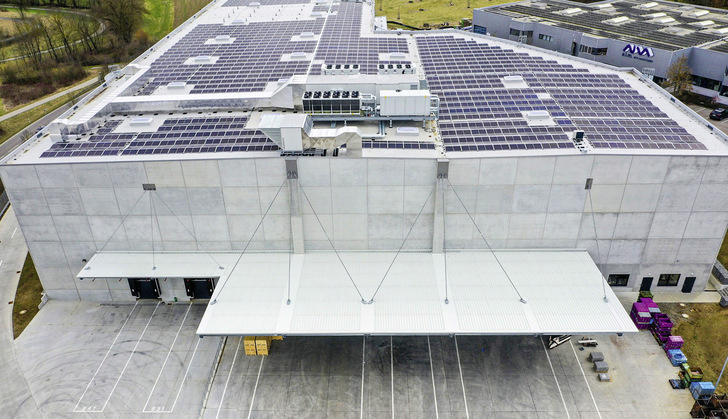 Der Automobilzulieferer a.i..m hat in Markgröningen eine 6500 m² großen Halle erstellt und setzt in der Fertigung für saubere Luft auf eine Absaug- und Filterlösung von Teka.