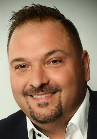 Patrick Mersmann ist neu im Bereich Vertrieb und Projektierung von Hitachi-Wärmepumpensystemen bei der Hans Kaut GmbH & Co. im Stammhaus Wuppertal tätig.