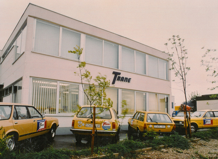 Dies war 1979 das Firmengebäude von Trane Roggenkamp in Gilching. Mittlerweile ist das Unternehmen in Krailling angesiedelt. - © Bild: Trane Roggenkamp
