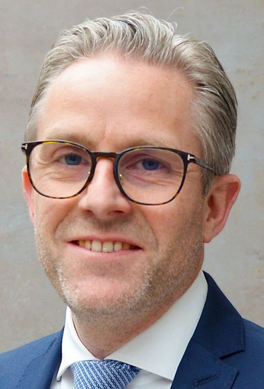  Zum 8. April 2024 hat Andreas Ramien die Leitung der Abteilung für Kaltwasser- und Präzisionsklimasysteme bei der Alfred Kaut GmbH & Co. in Wuppertal übernommen.