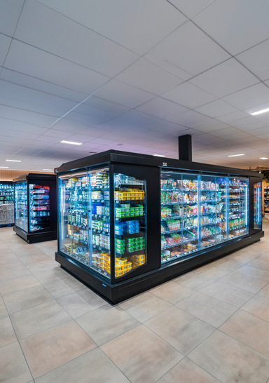 Auch Familienunternehmen müssen mit der Zeit gehen. Die modernen Verkaufsflächen sind nicht nur optisch ansprechend, sondern auch energiesparender als ihre Vorgänger.