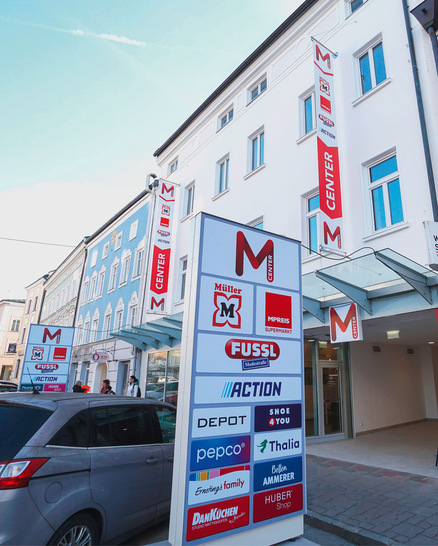 Das Einkaufszentrum MCenter am Stadtplatz von Mattighofen in Oberösterreich setzt auf nachhaltige Standards und Klimafreundlichkeit.
