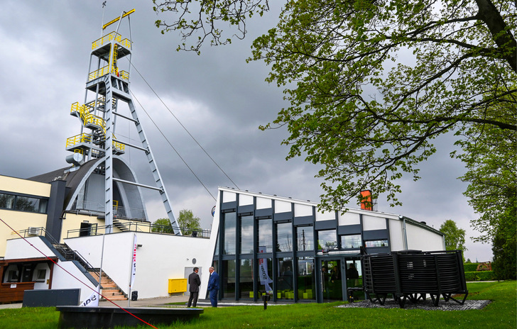 Das Projekt Maszynownia Żywiołów in der historischen Silbermine von Tarnowskie Góry.