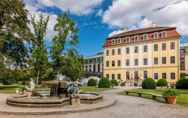 Das Bilderberg Bellevue Hotel Dresden wurde mit einer modernisierten Klimatisierungs- und Gebäudeleittechnik ausgestattet.