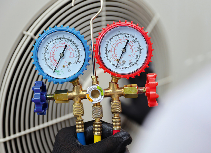 Bei der Verwendung von „alten“ wie auch von „neuen“ Kältemitteln müssen einige aktuelle Vorschriften beachtet werden.