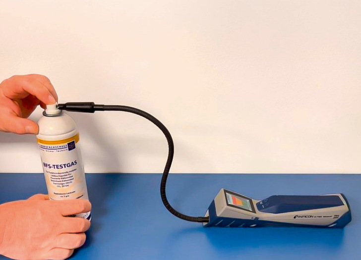 Das BFS-Testgas eignet sich für die Überprüfung von Lecksuchgeräten für unterschiedliche Kältemittel.