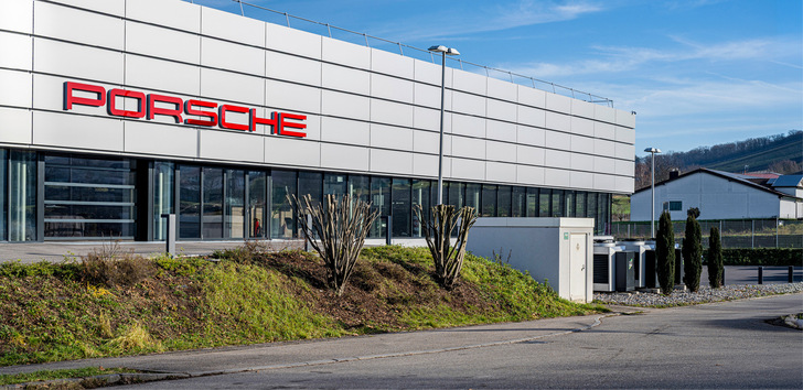 Das Autohaus ­Porsche Destination Heilbronn wurde erweitert und neu strukturiert.