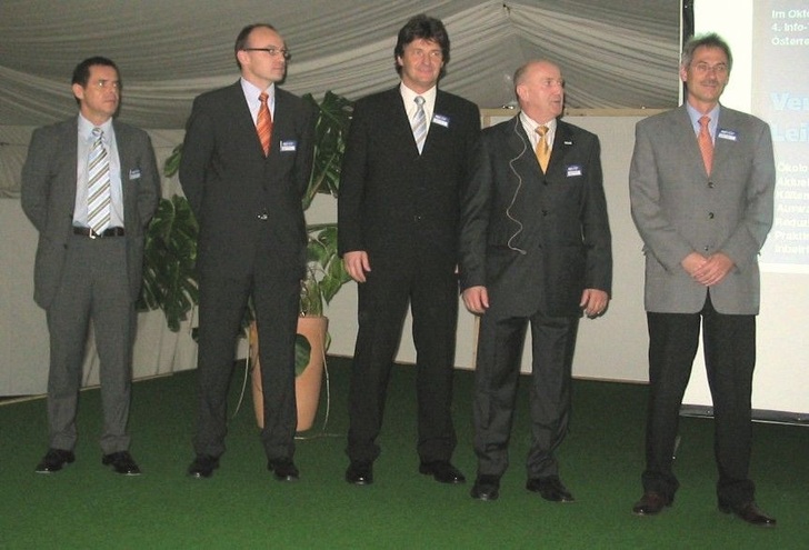 Bild 1: Die Referenten der Info-Tour, v.l. Peter Behrends (Testo), Dirk Schlehuber (Bitzer), Andreas Dahms (Danfoss), Roland Handschuh (Güntner), Joachim Gerstel (DuPont)