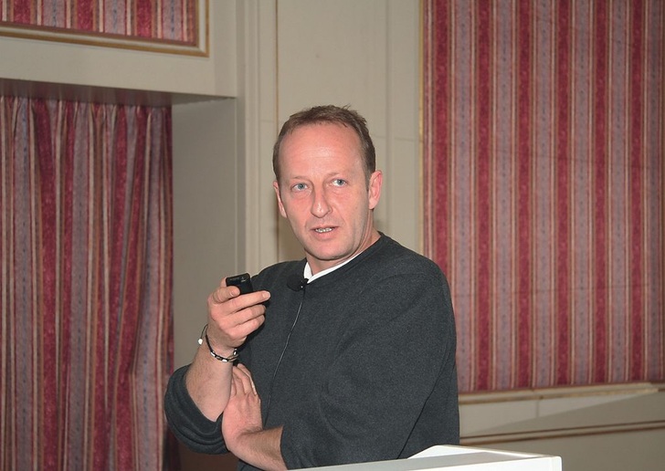 Dietrich Schneider weist darauf hin, dass die Regelung entscheidet, ob regenerative Technologien funktionieren