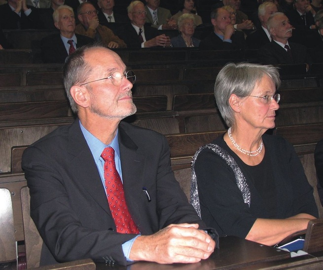 Das Ehepaar Quack verfolgt die Würdigungen