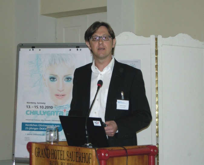 Mit seinen &bdquo;Elf Ideen für noch mehr Krise&ldquo; gab Unternehmensberater Gottfried Schafzahl durchaus humorvoll verpackt Tipps und Tricks zur Bewältigung ebendieser