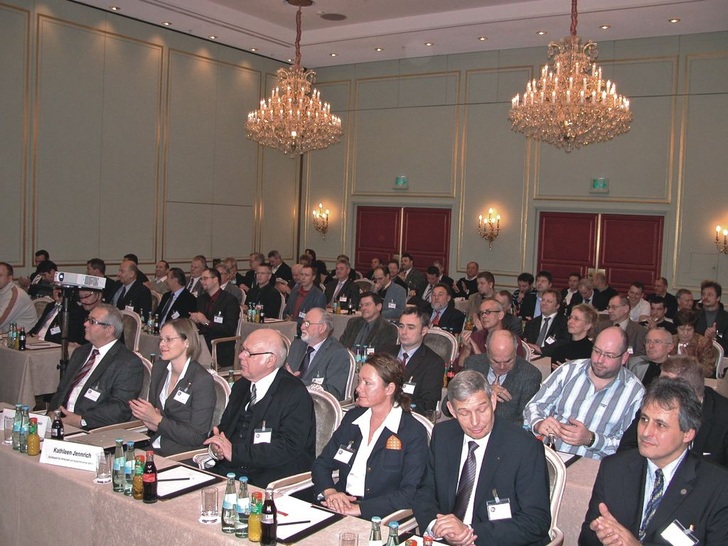 Insgesamt 85 Teilnehmer waren am 9.11.2009 zum Kälte-Klima-Symposium der Frigotechnik Handels-GmbH ins Hotel Adlon nach Berlin gekommen