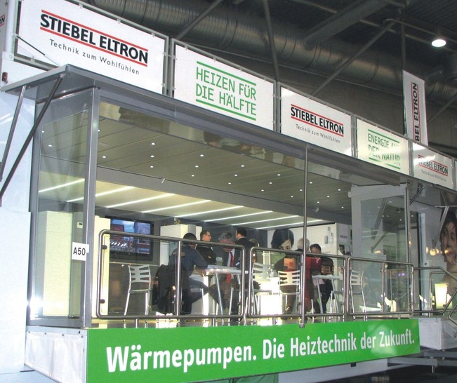 Der Wärmepumpen-Info-Truck von Stiebel-Eltron zog viele Besucher an