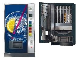 Kaltgetränkeautomat für den Verkauf von Flaschen und Dosen (FK-Serie von Sielaff) in geschlossenem und offenem Zustand