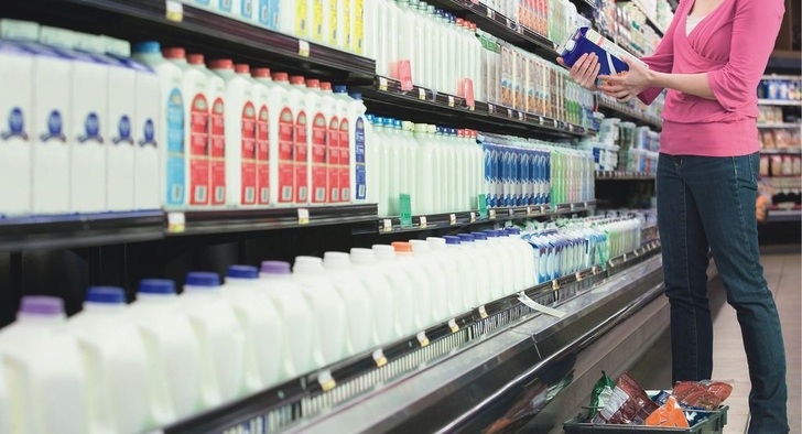 Ventilatoren in Kühlmöbeln werden mit langer Einschaltdauer betrieben. Durch höhere Wirkungsgrade erzielbare Energieeinsparungen machen sich dadurch deutlich bemerkbar