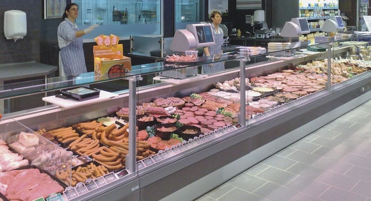 Energieeffizienter Betrieb, attraktive Warenpräsentation und ergonomisch optimales Handling sind die Hauptkriterien für moderne Kühltheken