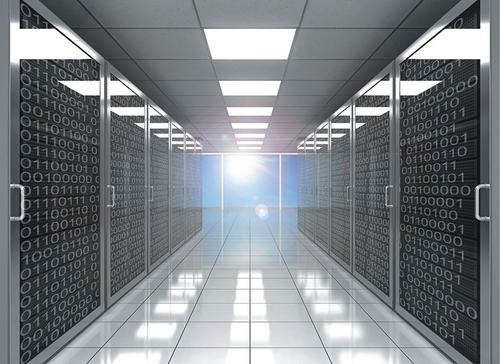 Analog zur leistungsfähigeren Hardware steigen auch die Wärmelasten in Rechenzentren kontinuierlich. 20 bis 60 Prozent der Gesamtenergiekosten entfallen mittlerweile allein auf die Kühlung.