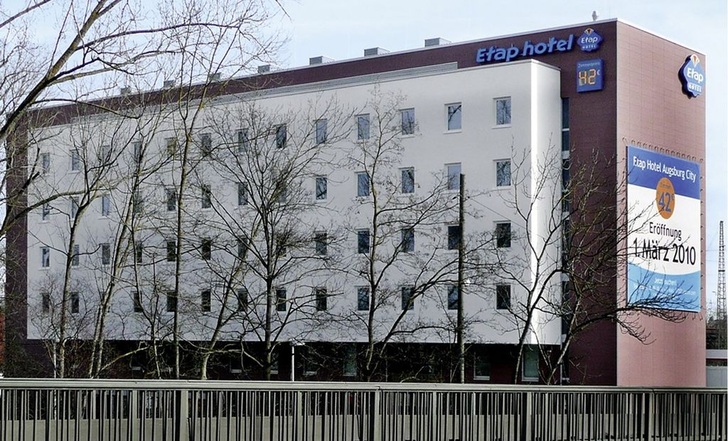 Das Etap Hotel Augsburg City wurde nach den ­Kriterien des nachhaltigen Bauens gebaut. Der Einsatz der VRV-Technologie hatdazu einen wichtigen Beitrag geleistet.