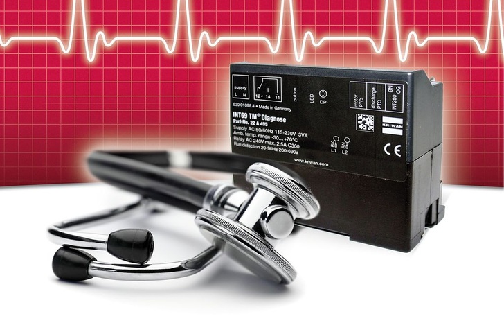 Das Motorschutzgerät Kriwan INT 69 Diagnose sammelt Betriebsdaten des Kompressors, gibt diese weiter und löst daraus resultierende Aktionen aus.