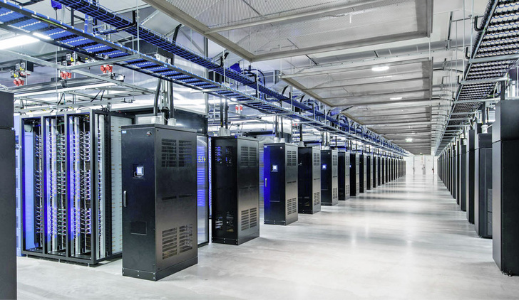 Blick in Teile der Serverstationen