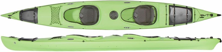 Für die Herstellung der großen Prijon-Modelle im BlasformVerfahren, wie z. B. &bdquo;Poseidon&ldquo;,wird zusätzliche Kälte benötigt. Die kommt von der Coolunit MKZ 5.