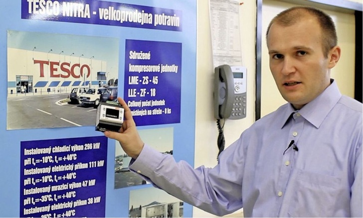 &bdquo;JDK kann seinen anspruchsvollen Kunden wie Tesco oder Lidl mithilfe des Reglers Free Smart von Eliwell komplexe Steuerungslösungen nun preiswerter anbieten und das bei weniger Zeitaufwand&ldquo;, betont Roman Slechta, Konstrukteur für HVAC/R-Anwendungen bei JDK.