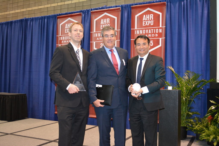 Auf der AHR Ausstellung erhält das Danfoss Turbocor VTT Entwicklungsteam den Innovation Award.