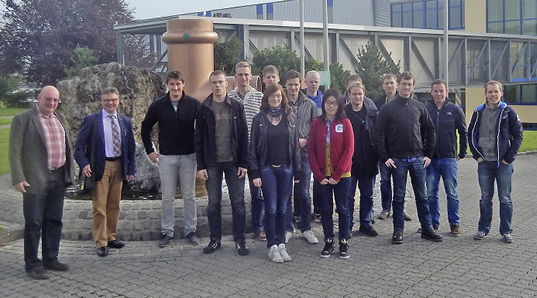 Praxis unterstützt die Ausbildung