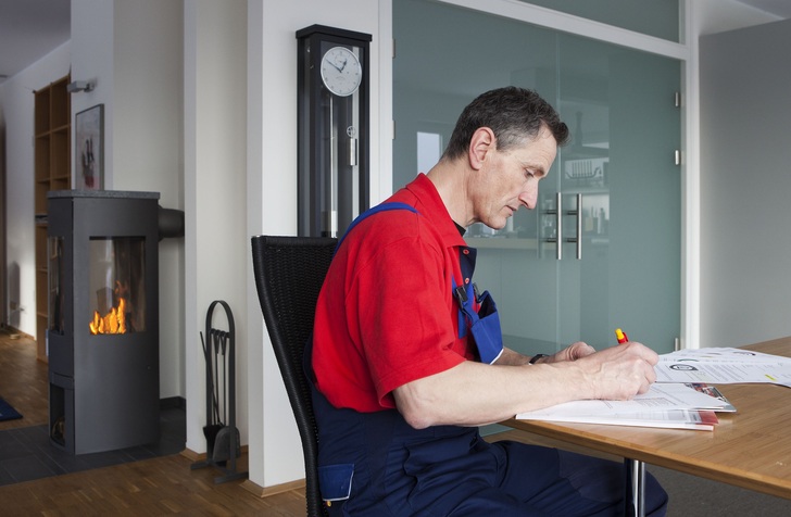 Ein guter SHK-Handwerksunternehmer braucht ein fundiertes Wissen in Betriebswirtschaft.