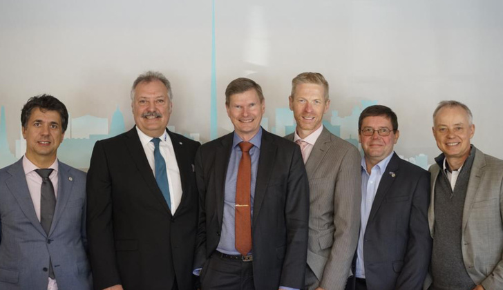 Im Bild (v.r.): Marco Buoni, Wolfgang Zaremski, Per Jonasson, Coen van de Sande, Graeme Fox und Stig Rath